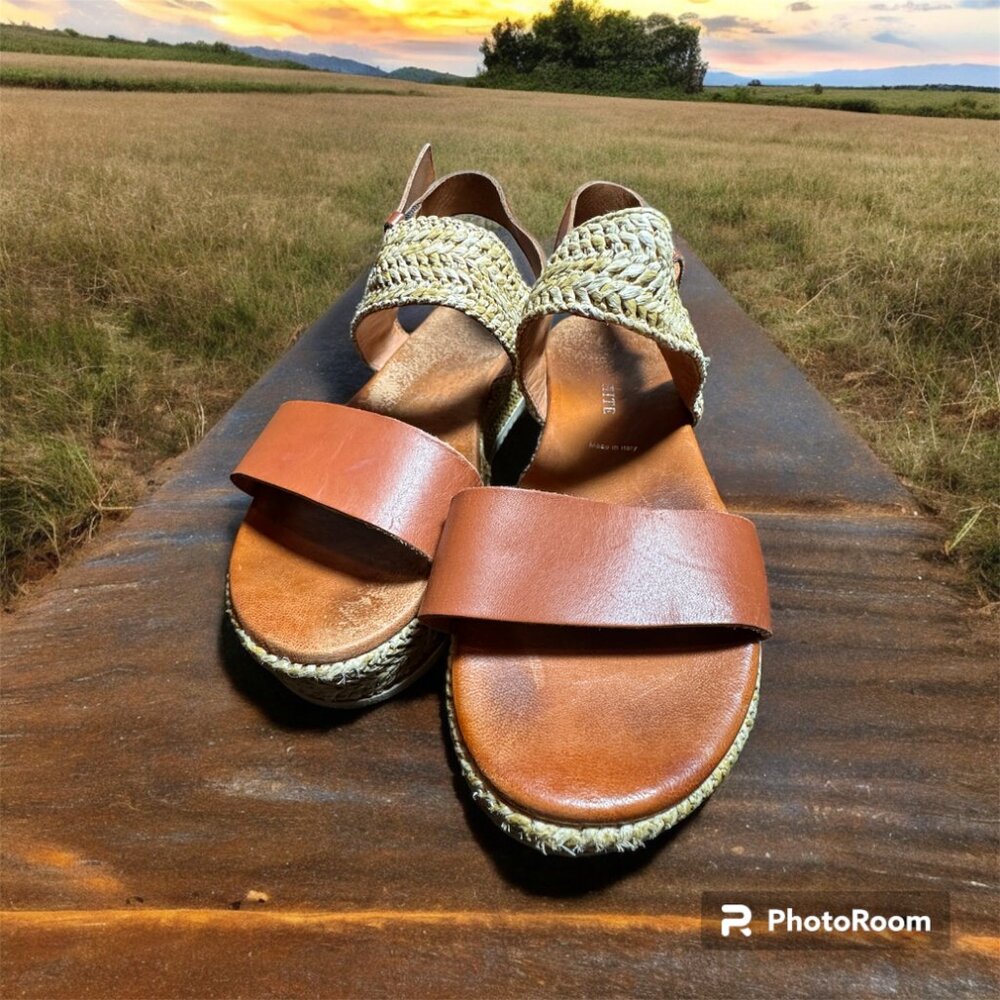 Ron white EUR 38 sandal made in Italy
